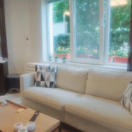 Saint Nicholas Lovely 2 Bedroom With Sunny Garden *