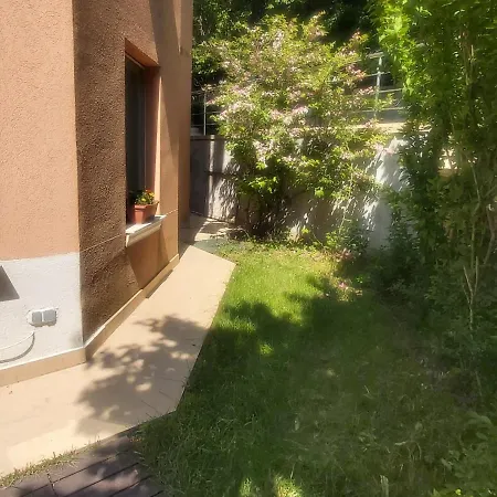 Apartman Saint Nicholas Lovely 2 Bedroom With Sunny Garden Várna