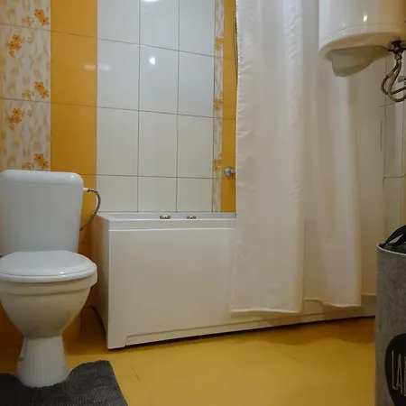 Apartman Saint Nicholas Lovely 2 Bedroom With Sunny Garden *