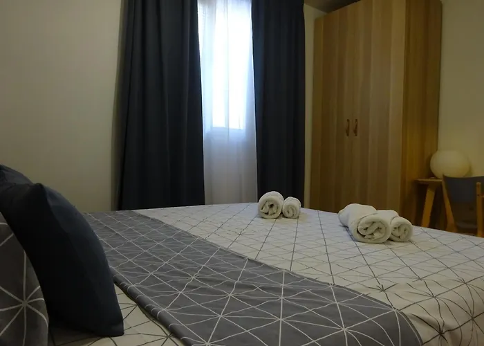 Lejlighed Saint Nicholas Lovely 2 Bedroom With Sunny Garden Varna