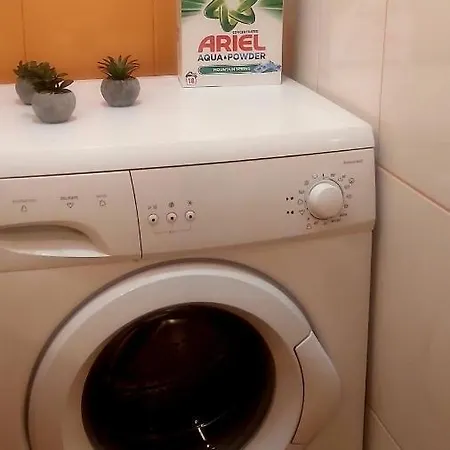 Saint Nicholas Lovely 2 Bedroom With Sunny Garden アパート *